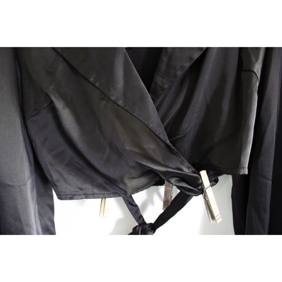 Privy Privately Privileged NWT Black Faux Satin Wrap Cropped Top with Gold Chain - Picture 7 of 10